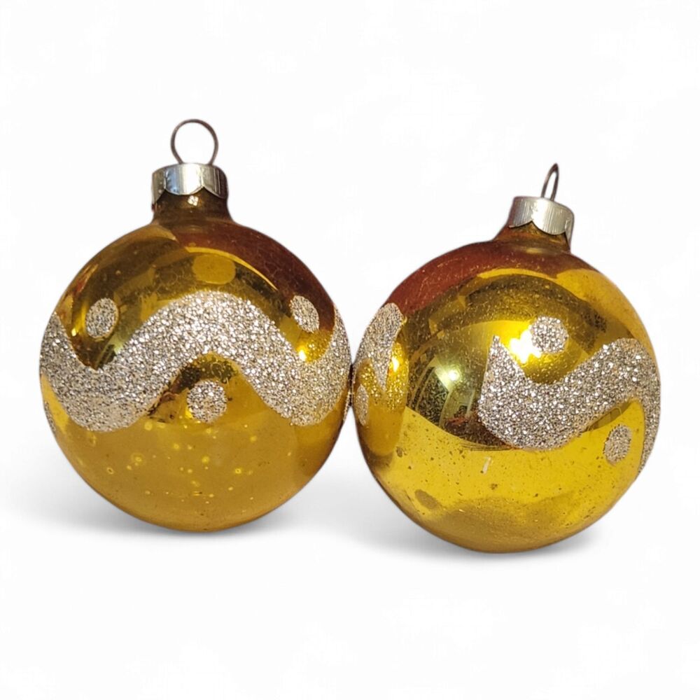 Set of 2 Vintage MCM SHINY BRITE Ornaments – Stenciled Mid-Century Christmas